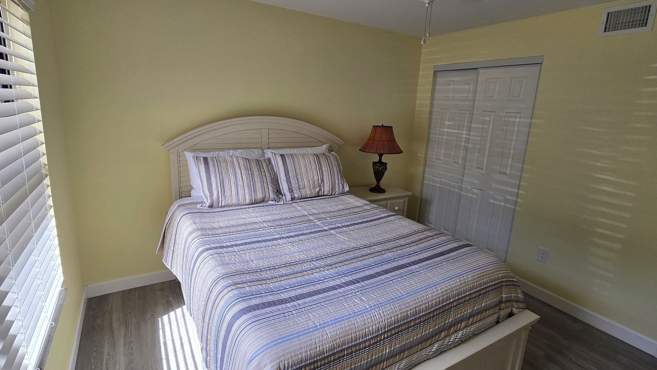 Photo of Bedroom in Lely Golf Estates