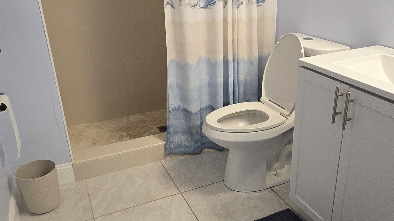 Photo of Bathroom in Lely Golf Estates