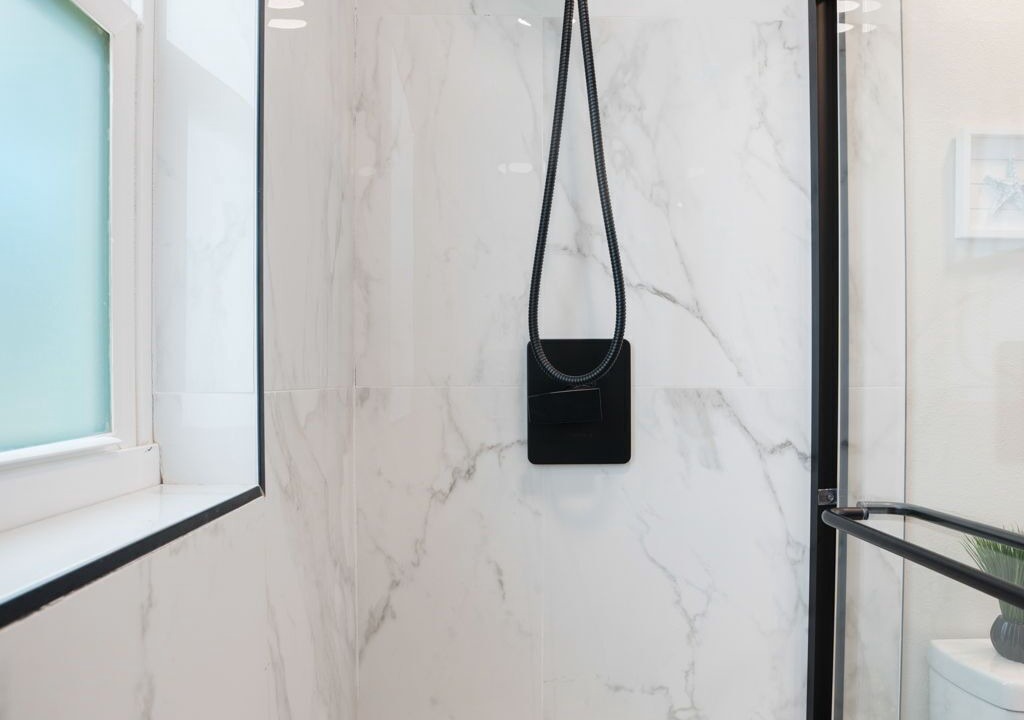 Photo of Bathroom in Bayshore Gardens