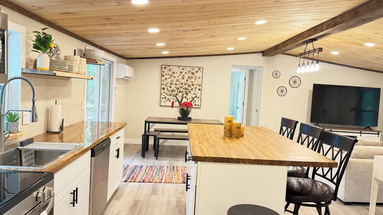 Photo of Kitchen in Lake City