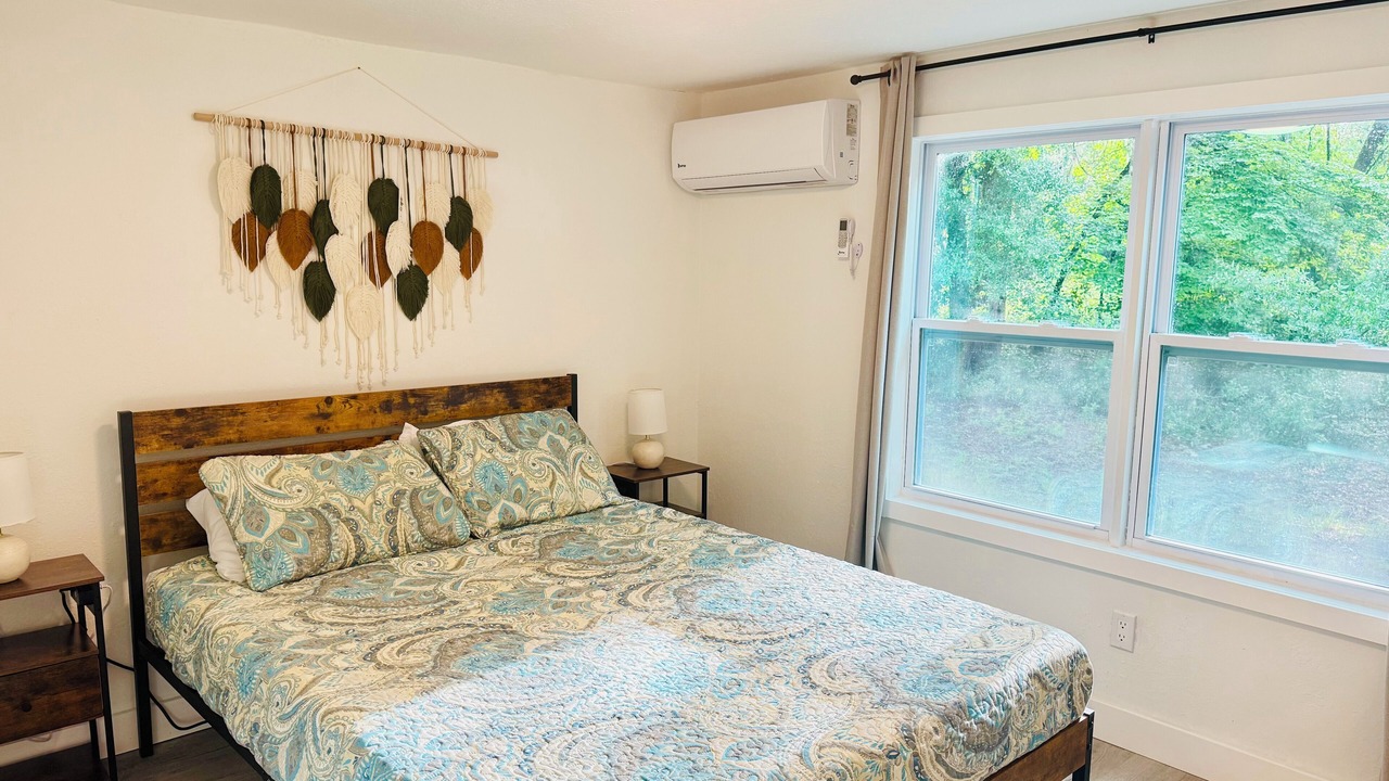 Photo of Bedroom in Lake City
