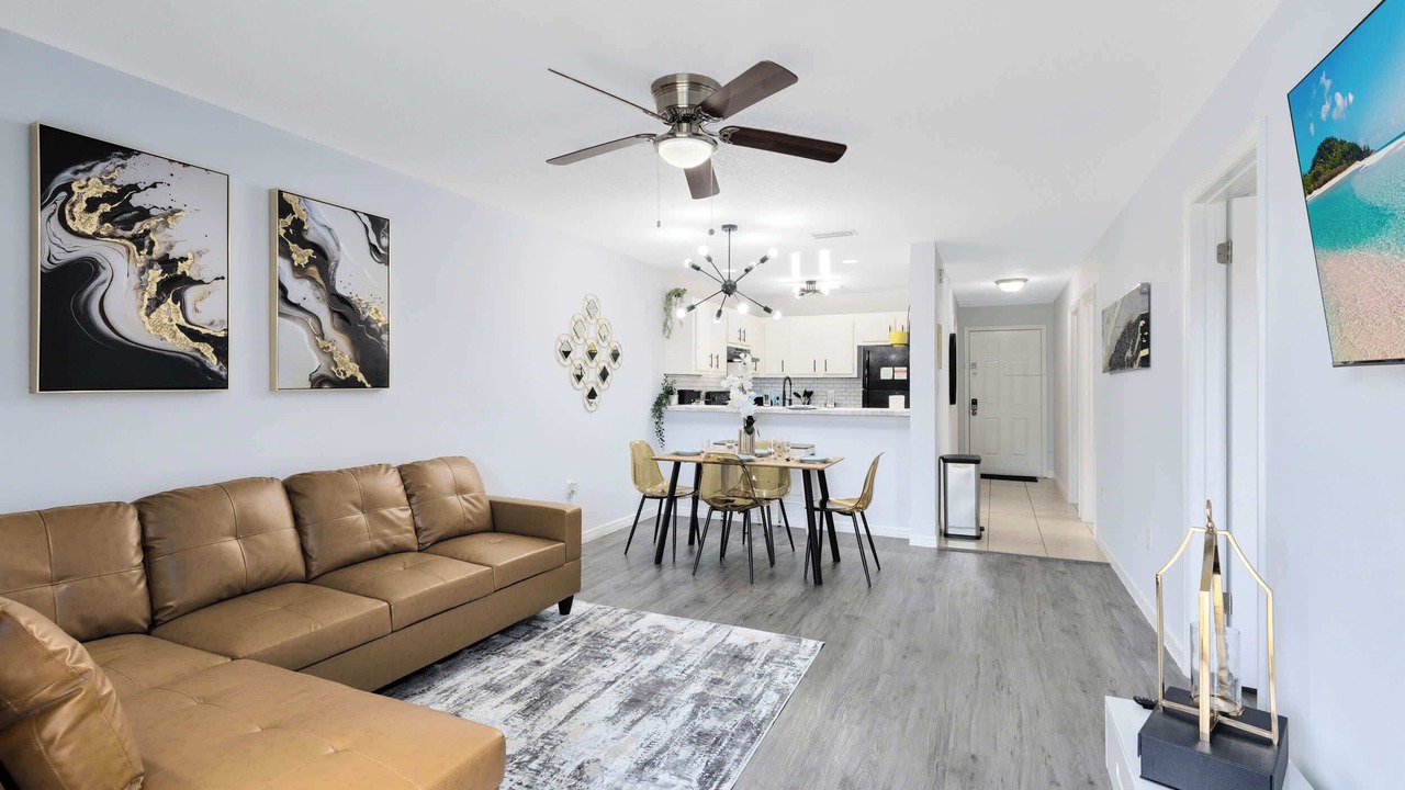 Photo of Livingroom in Titusville