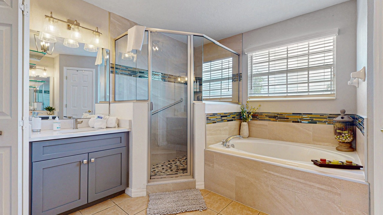 Photo of Bathroom in Highgate Park
