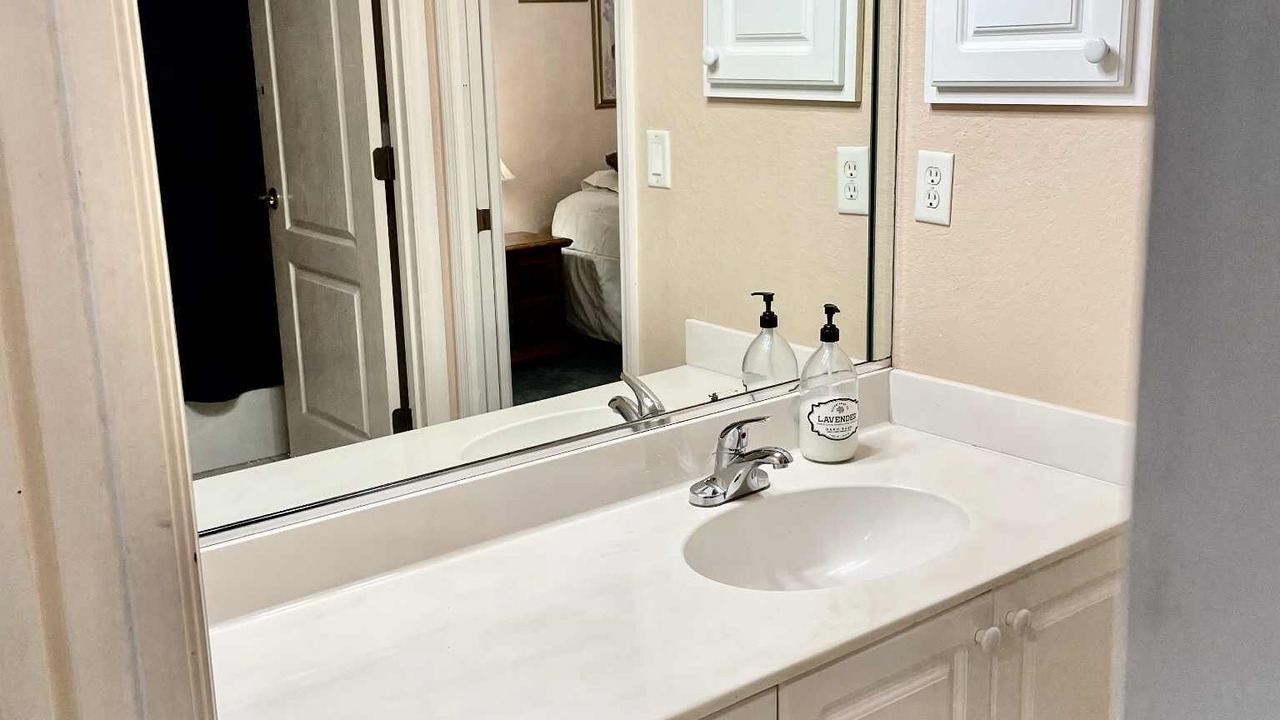 Photo of Bathroom in Wimauma