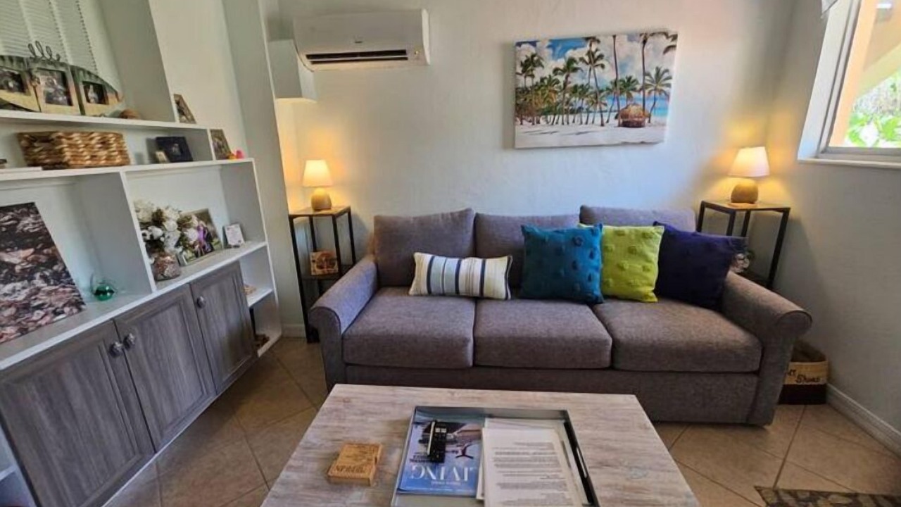 Photo of Livingroom in Cape Caneveral Beach Gardens