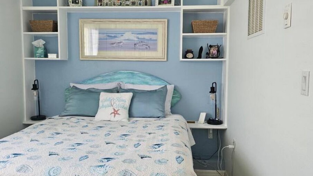 Photo of Bedroom in Cape Caneveral Beach Gardens