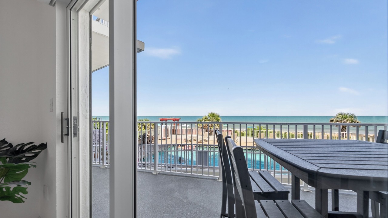 Photo of Outdoor in Seawinds Condo