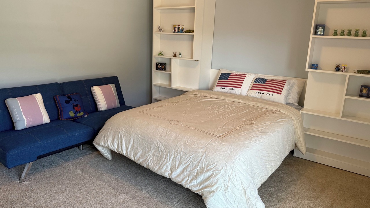 Photo of Bedroom in Sawgrass