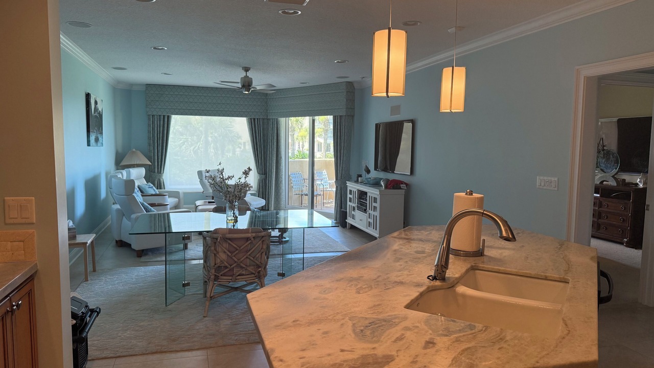 Photo of Livingroom in Sawgrass