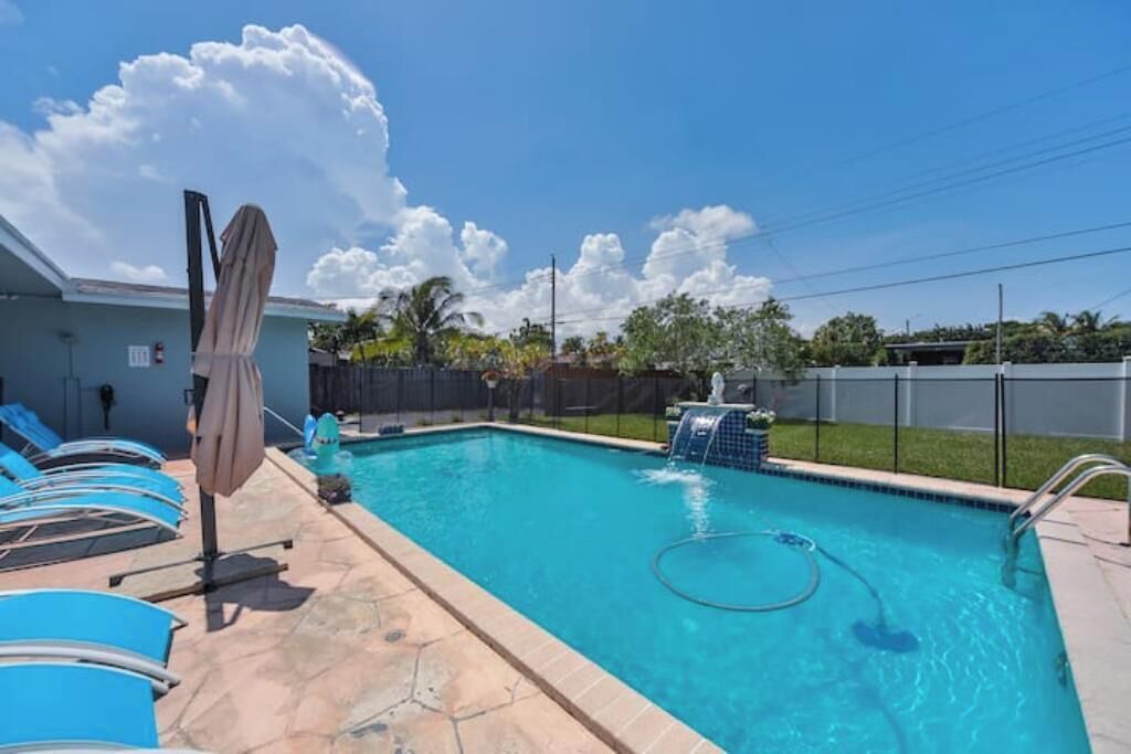 Photo of Outdoor in Hollywood Hills
