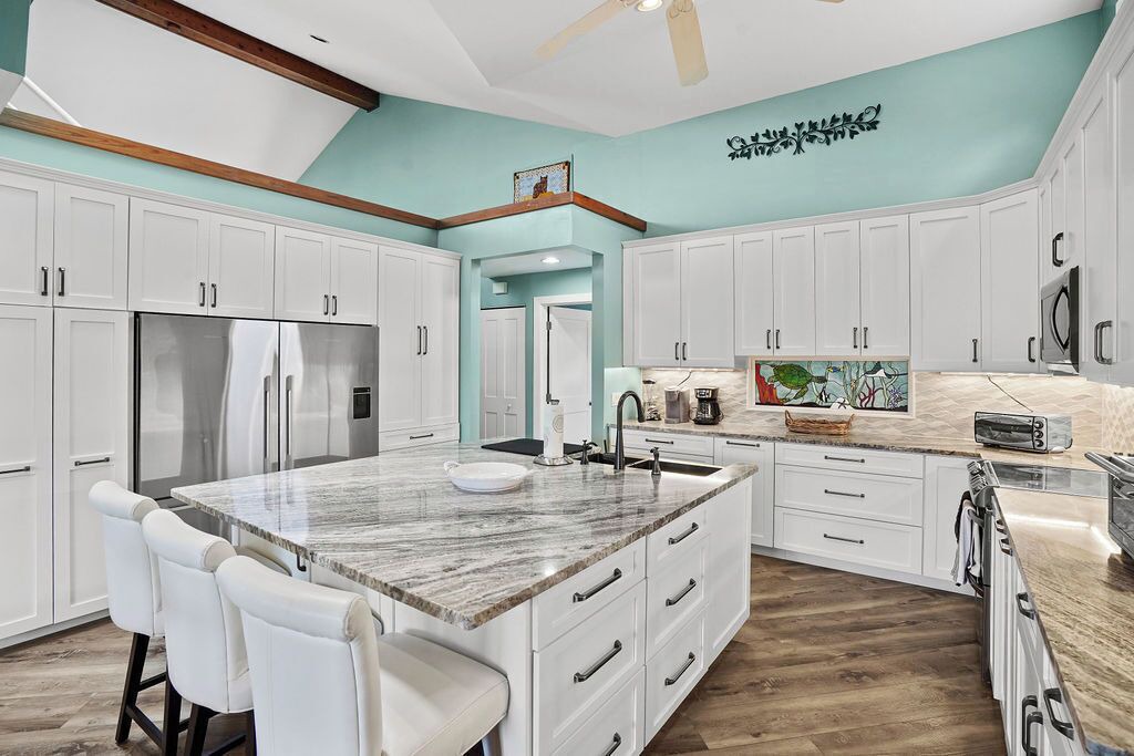 Photo of Kitchen in Roseland