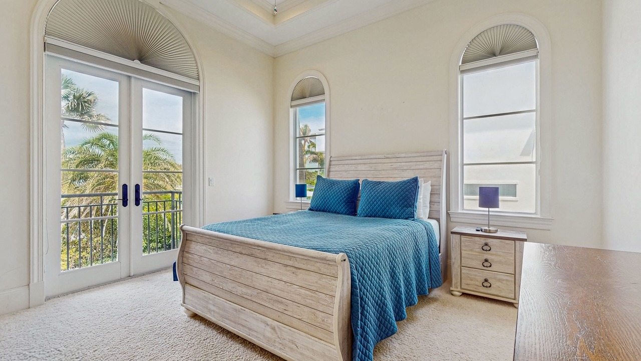 Photo of Bedroom in Ocean Ridge