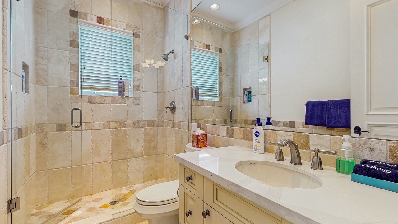 Photo of Bathroom in Ocean Ridge