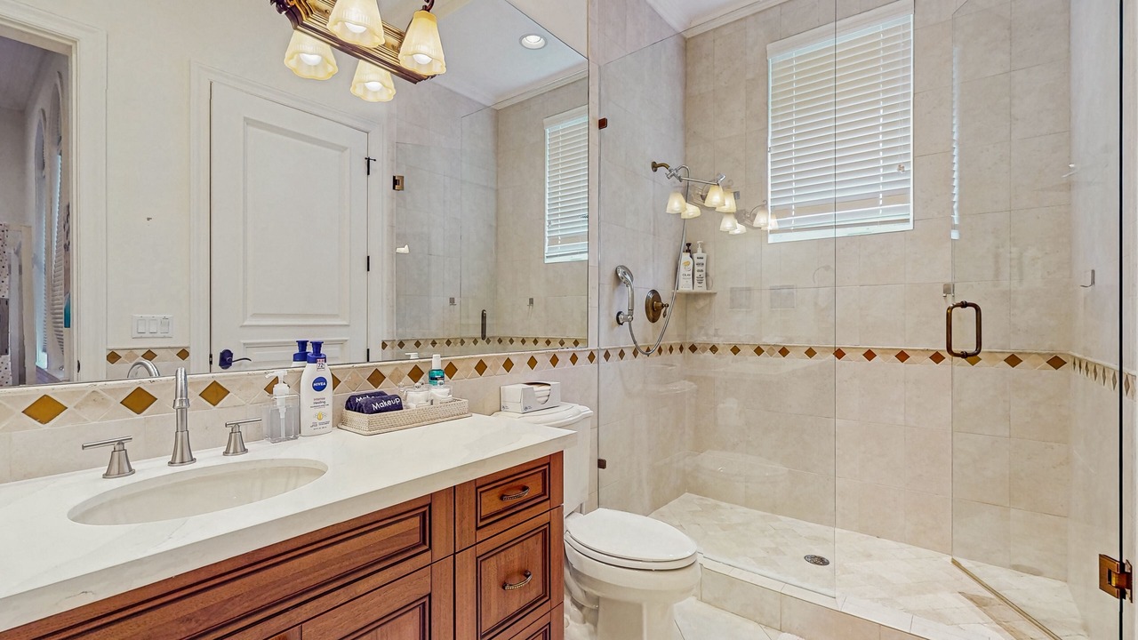 Photo of Bathroom in Ocean Ridge