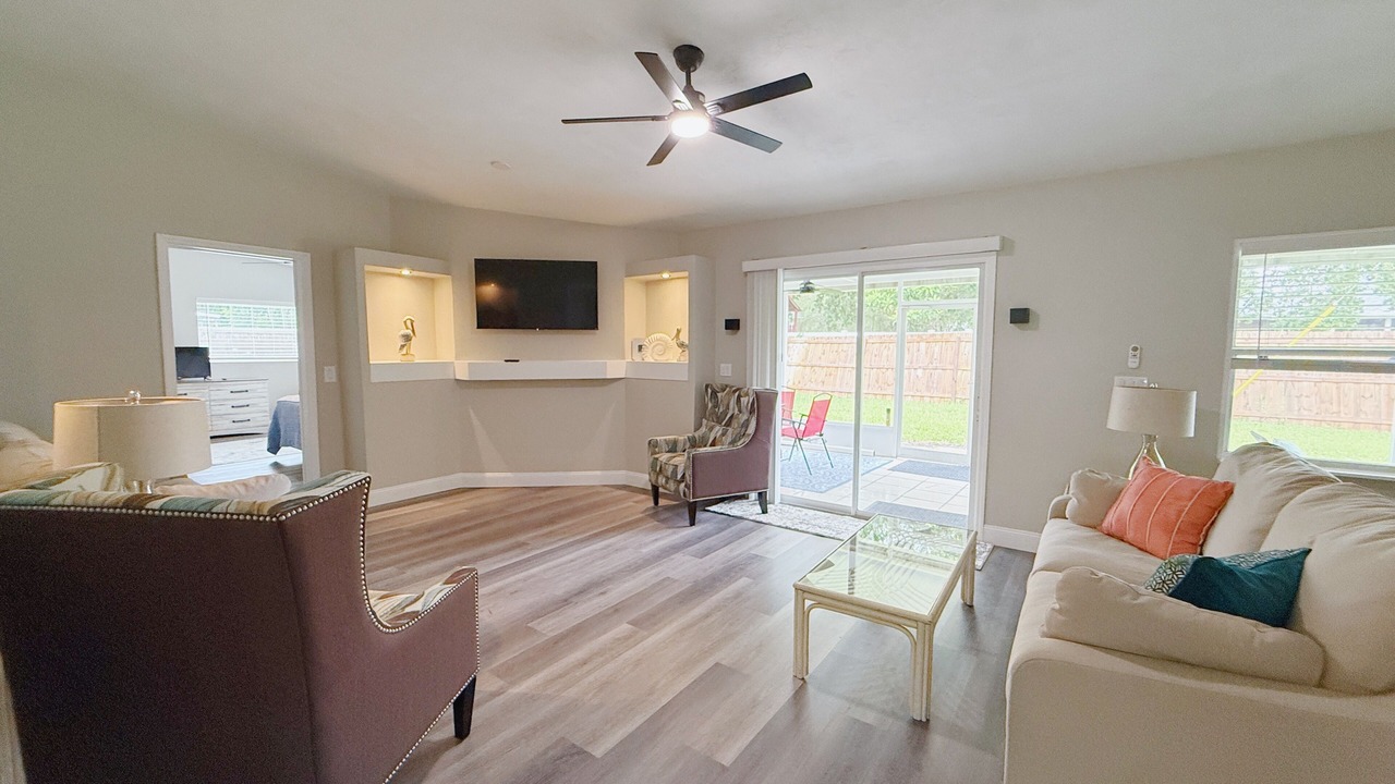 Photo of Livingroom in South Daytona