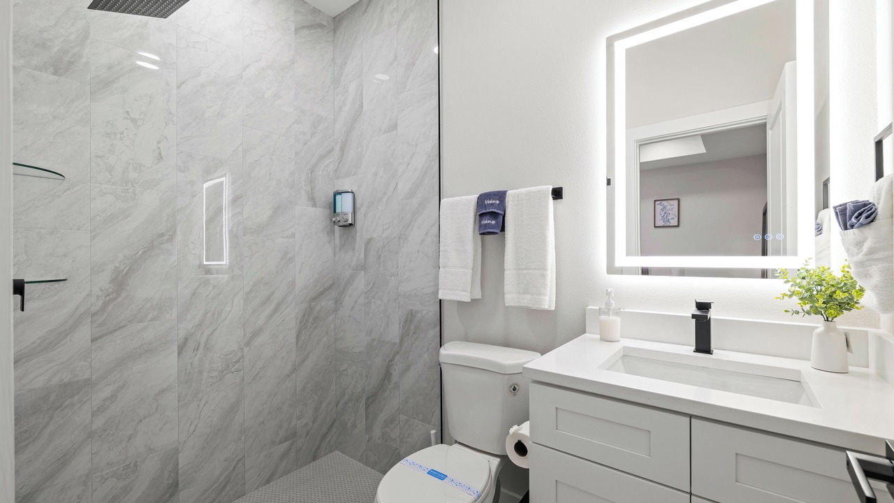 Photo of Bathroom in Brooksville