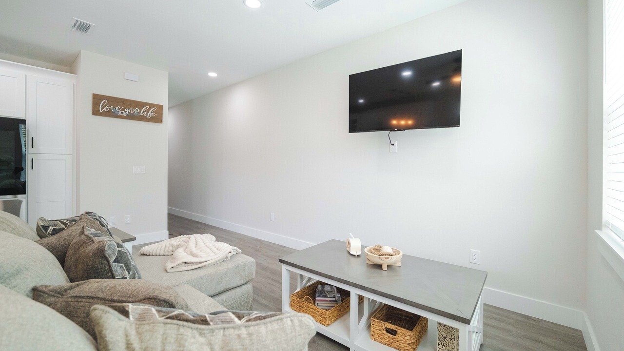 Photo of Livingroom in Brooksville