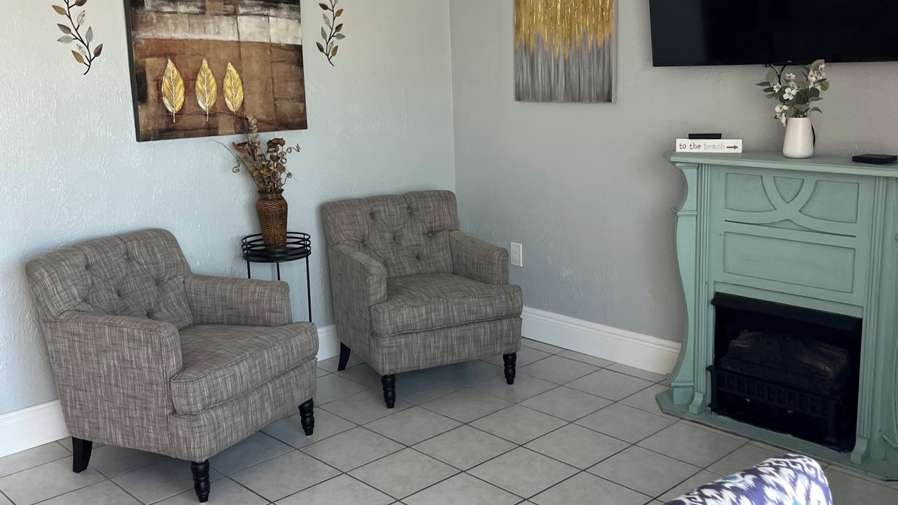 Photo of Livingroom in Bayview