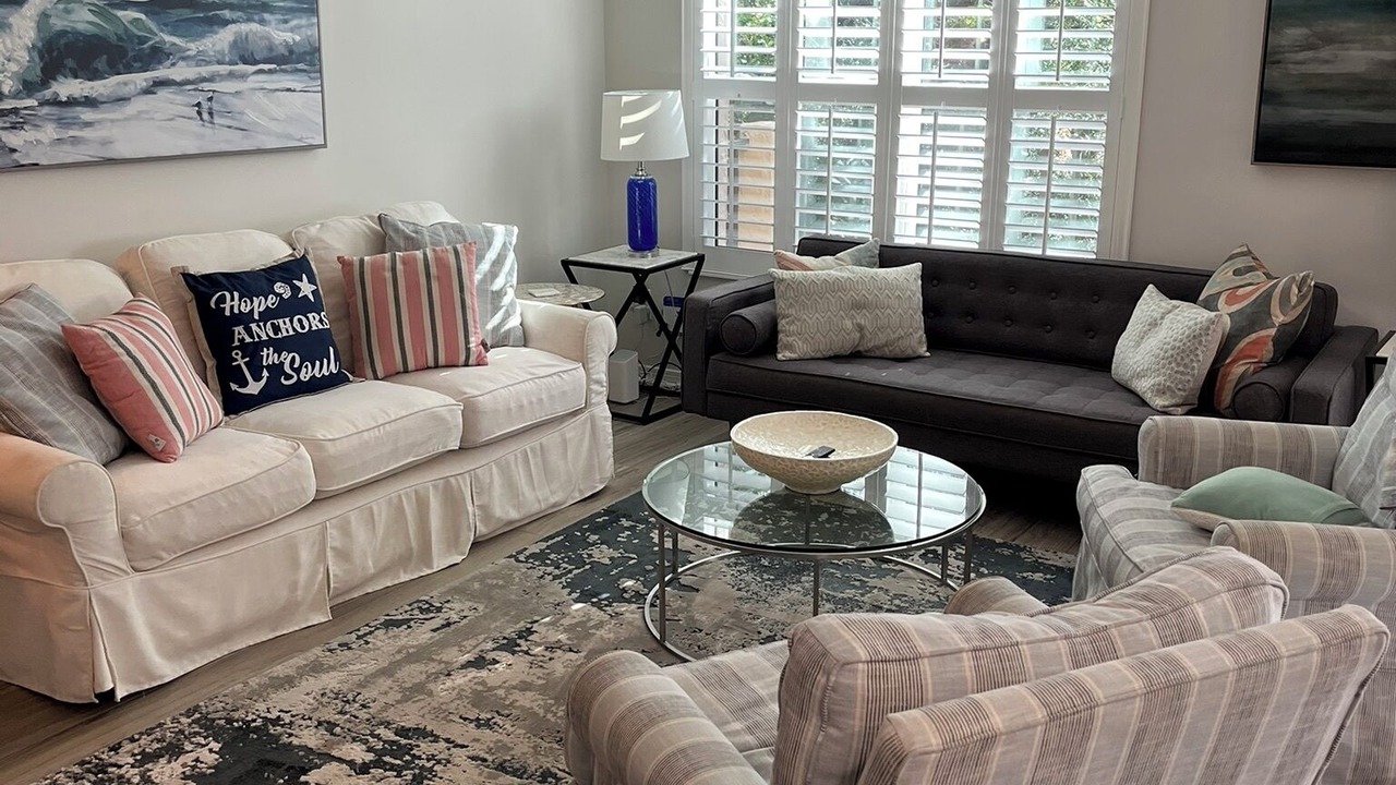 Photo of Livingroom in Amelia City