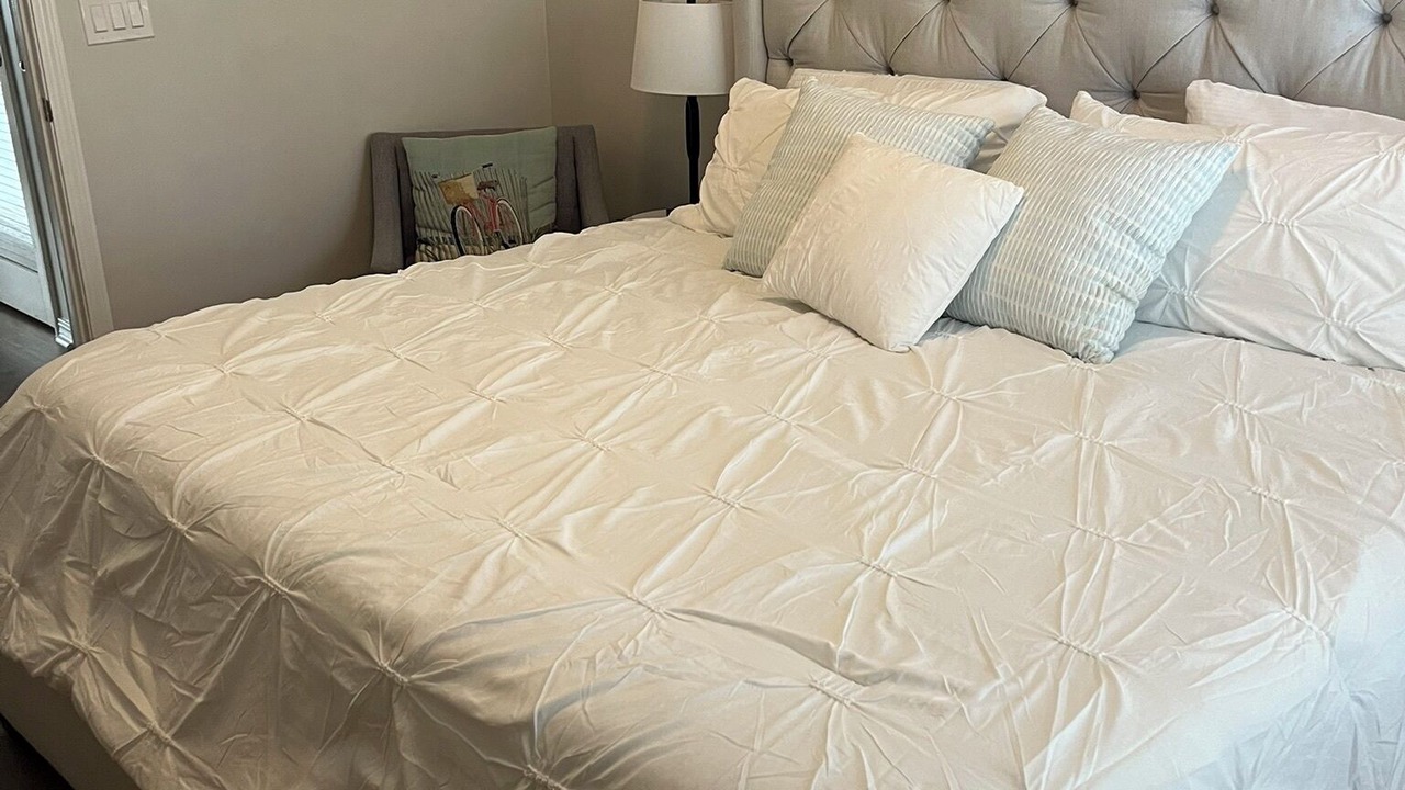 Photo of Bedroom in Amelia City