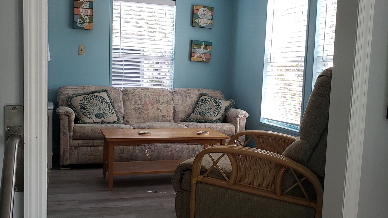 Photo of Livingroom in Laurel