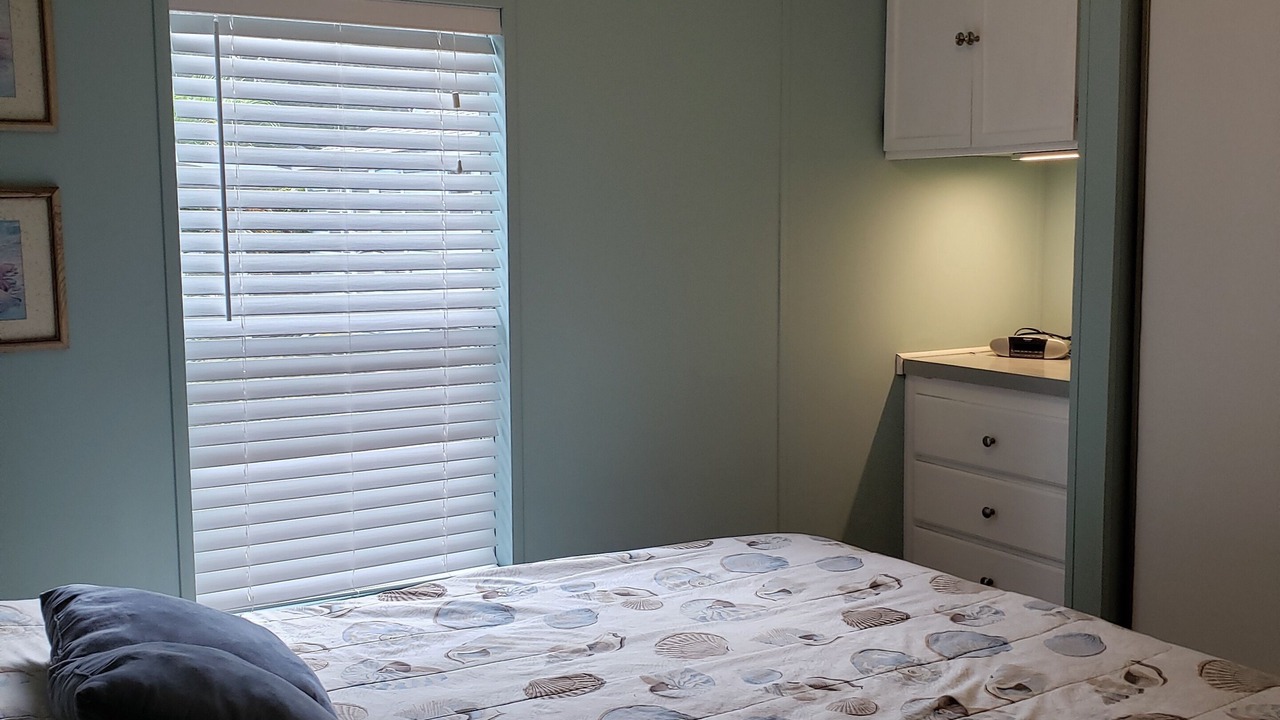 Photo of Bedroom in Laurel