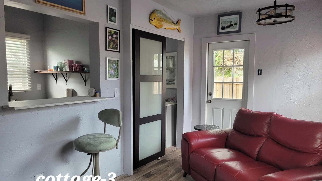 Photo of Livingroom in Kingston