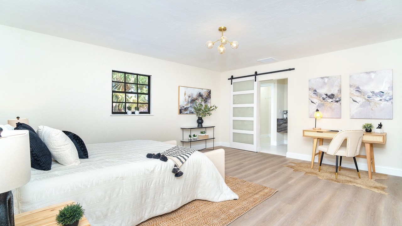 Photo of Bedroom in Laurel