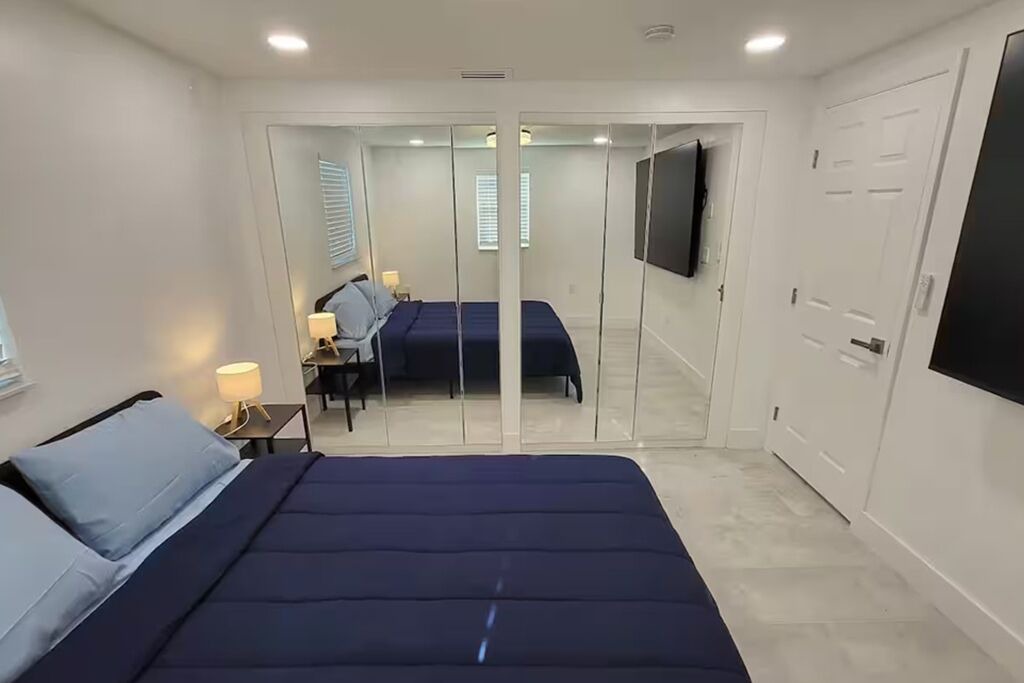Photo of Bedroom in Hudson Beach Estates