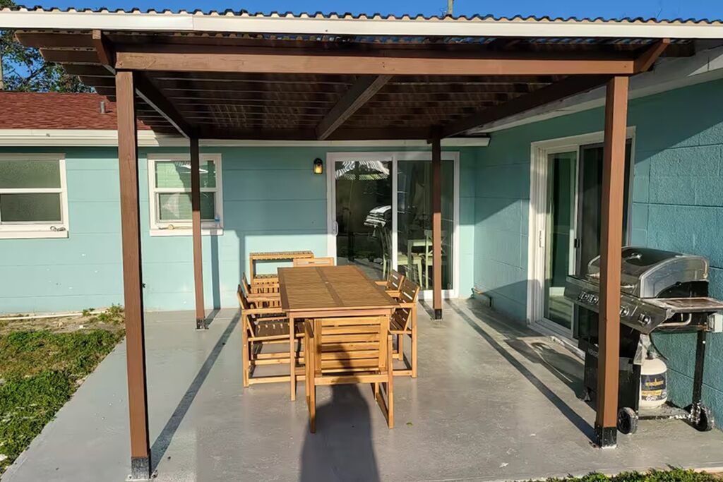 Photo of Outdoor in Hudson Beach Estates