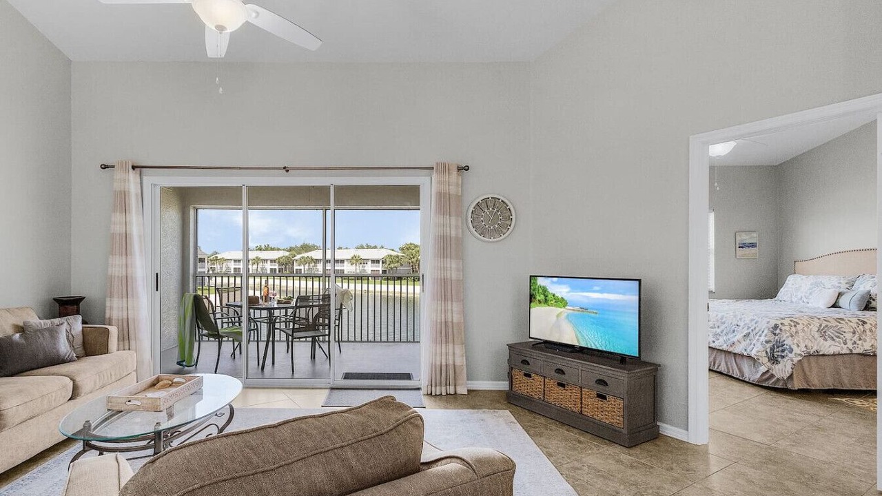 Photo of Livingroom in Gateway