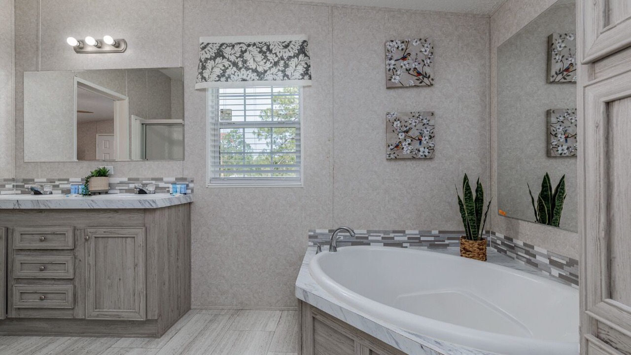 Photo of Bathroom in Citrus Springs