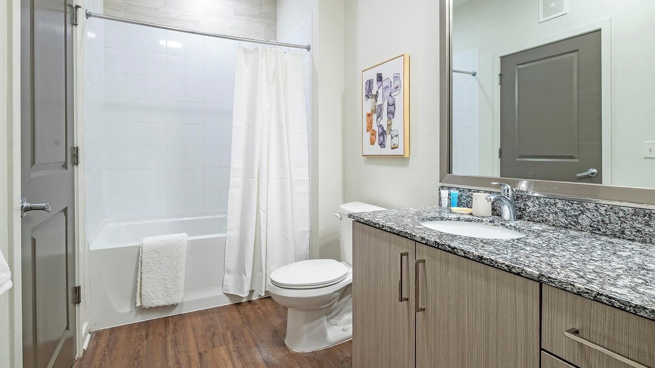 Photo of Bathroom in Tropic