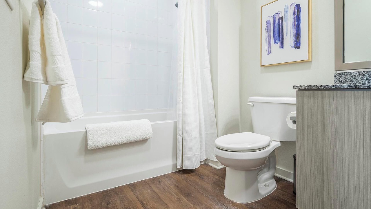 Photo of Bathroom in Tropic