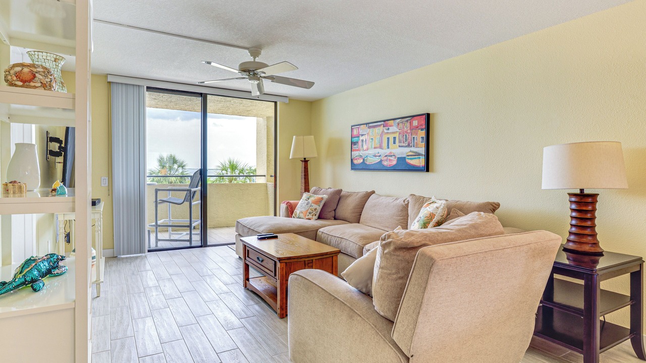 Photo of Livingroom in Hudson