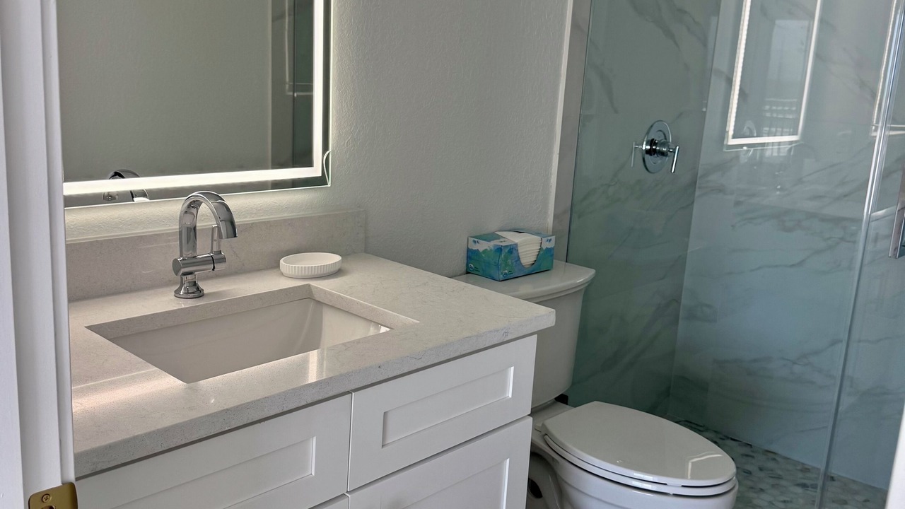 Photo of Bathroom in Laguna Shores