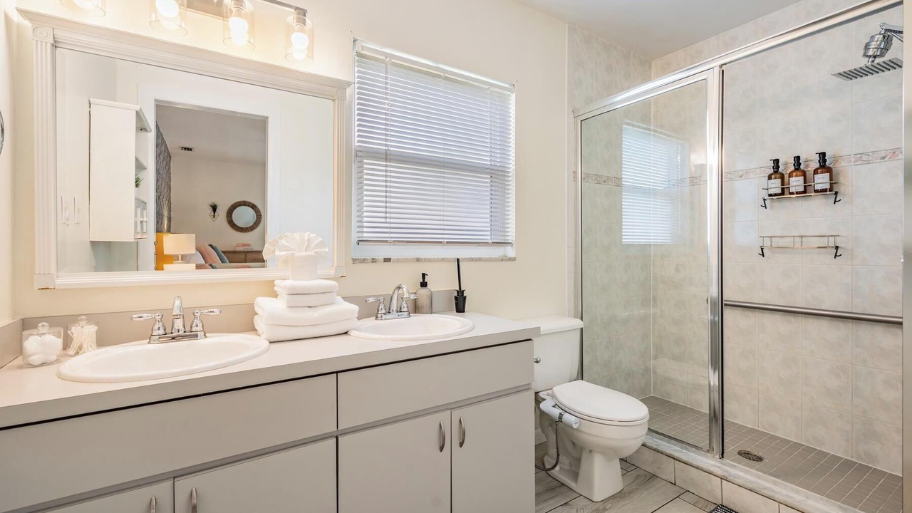 Photo of Bathroom in Beach Park