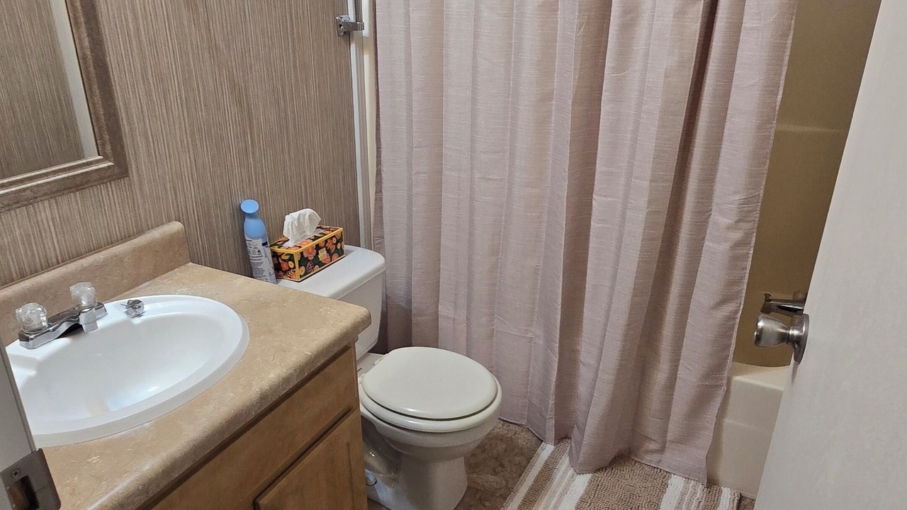 Photo of Bathroom in Chassahowitzka