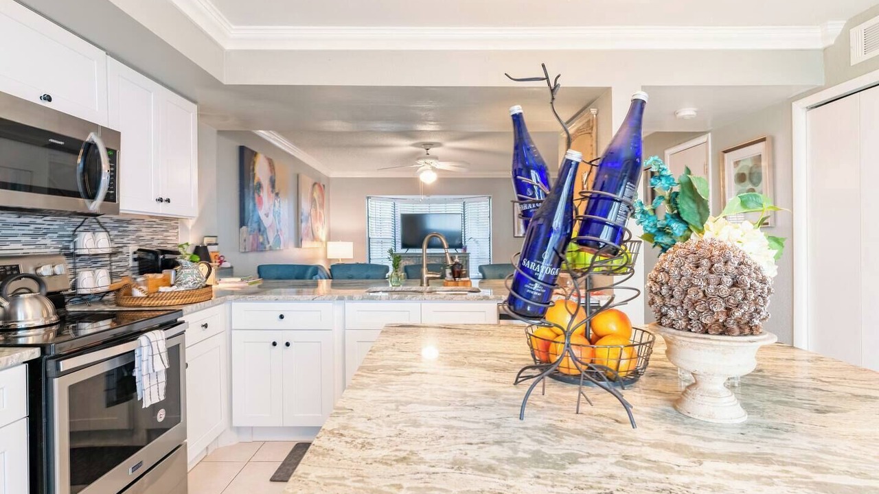 Photo of Kitchen in Courier City - Oscawana