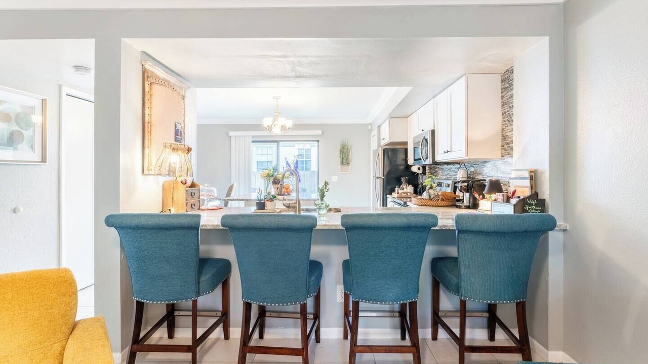 Photo of Kitchen in Courier City - Oscawana