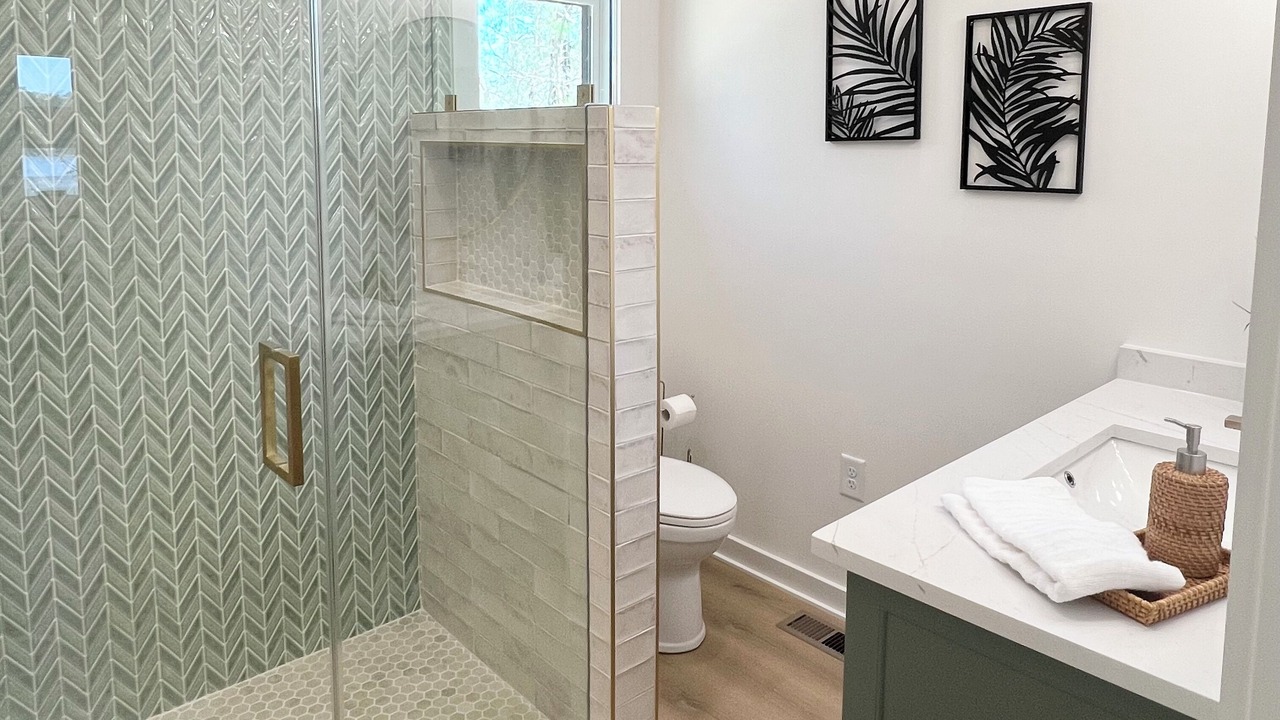 Photo of Bathroom in Tracy City