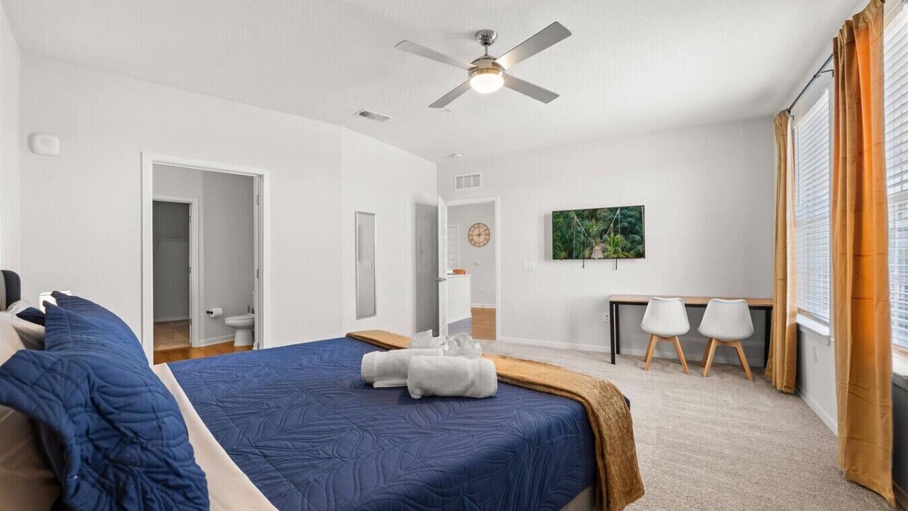 Photo of Bedroom in Winter Garden