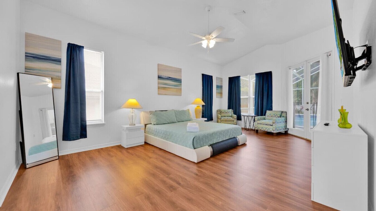 Photo of Bedroom in Forest City