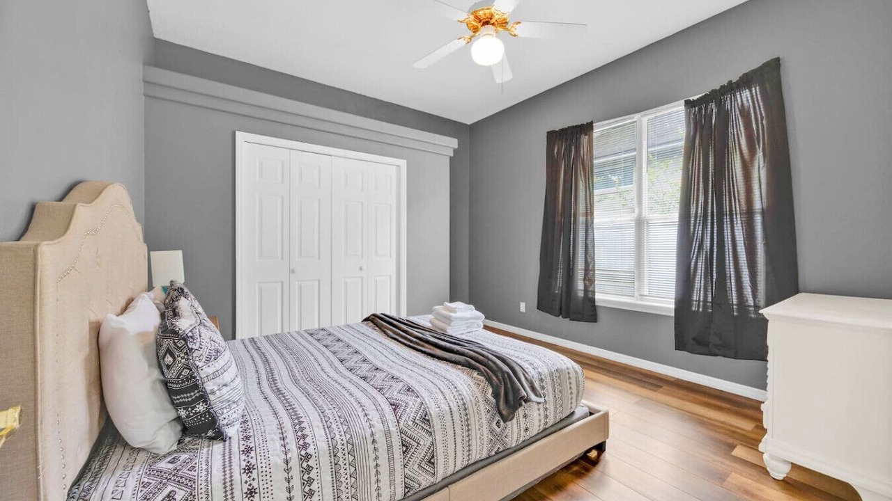Photo of Bedroom in Forest City