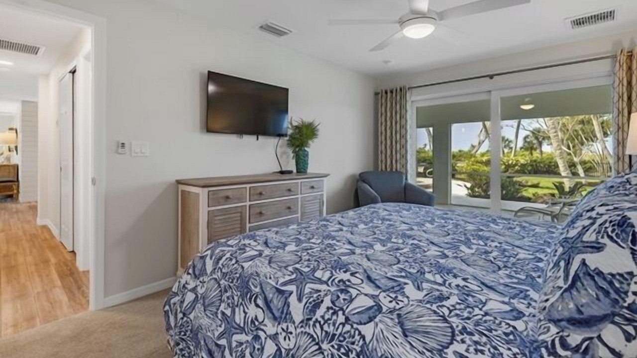 Photo of Bedroom in Chateaux Sur Mer
