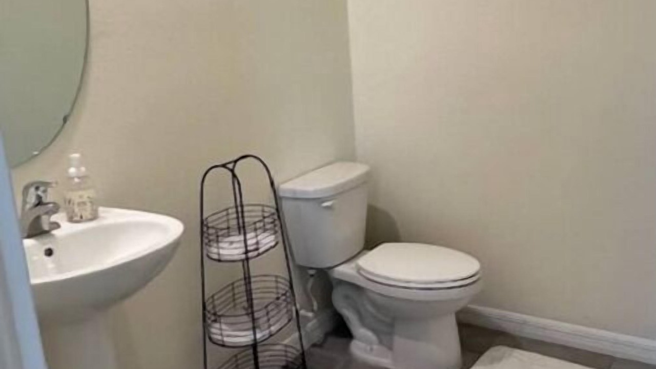 Photo of Bathroom in Wesley Chapel