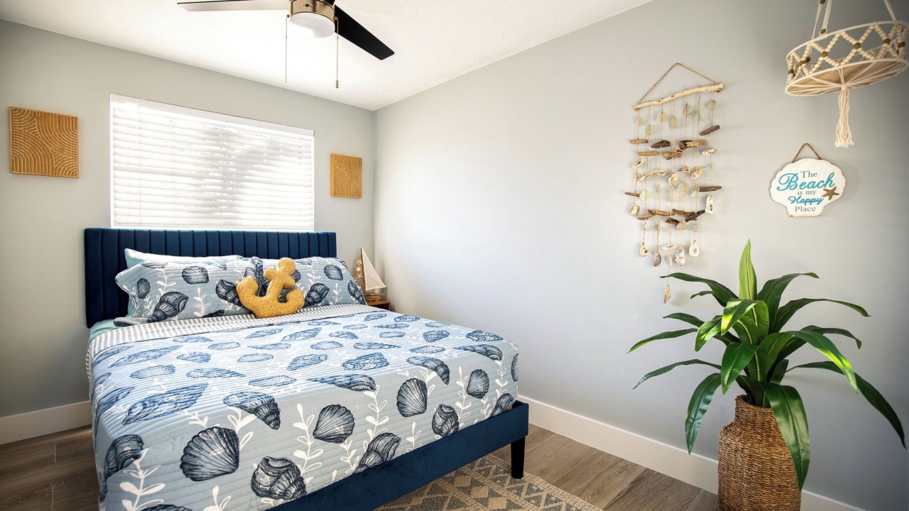 Photo of Bedroom in Redevelopment Area