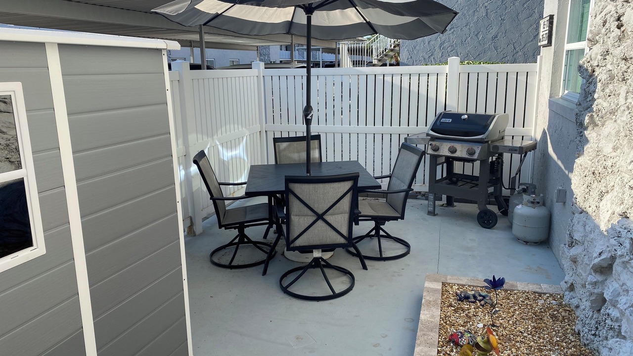 Photo of Outdoor in Cypress Lake