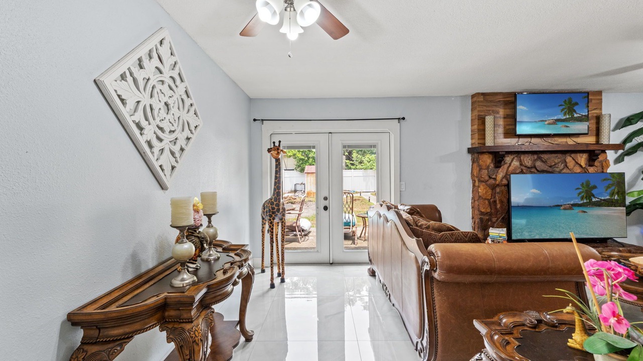 Photo of Livingroom in Port Richey