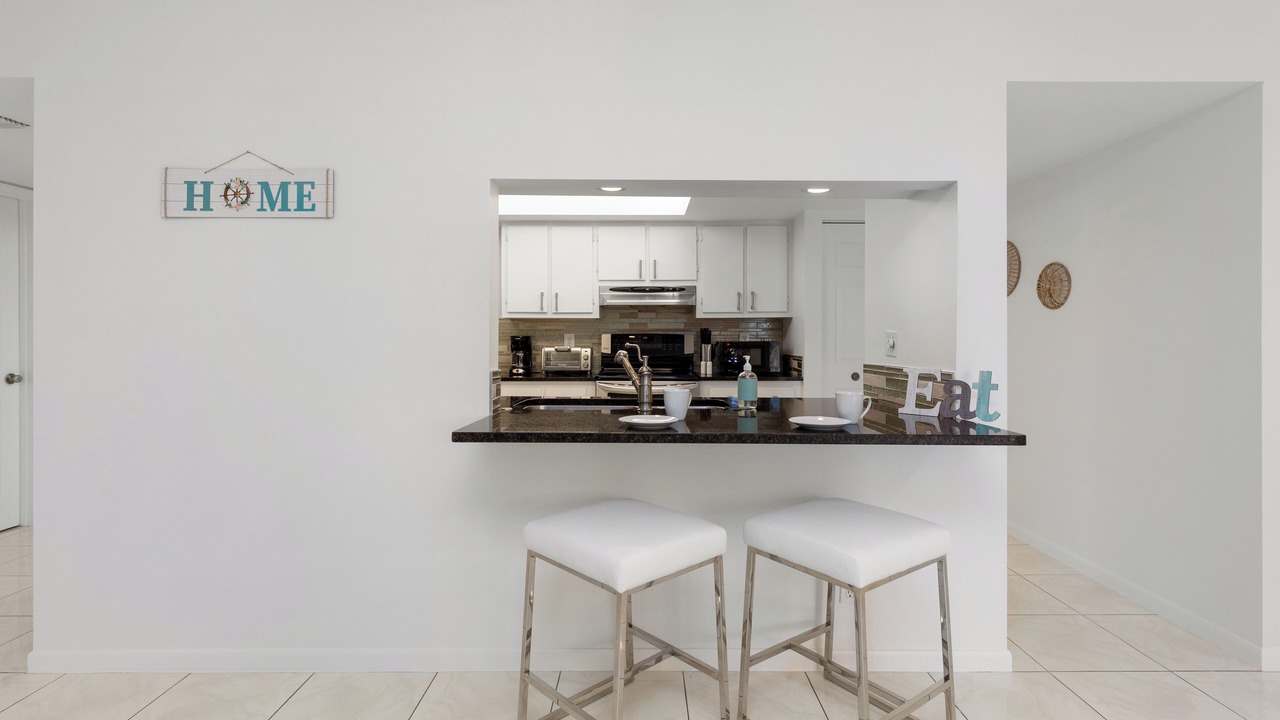 Photo of Kitchen in Tropic Palms
